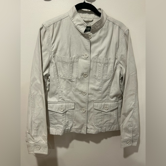 White Utility Jacket - Picture 1 of 4